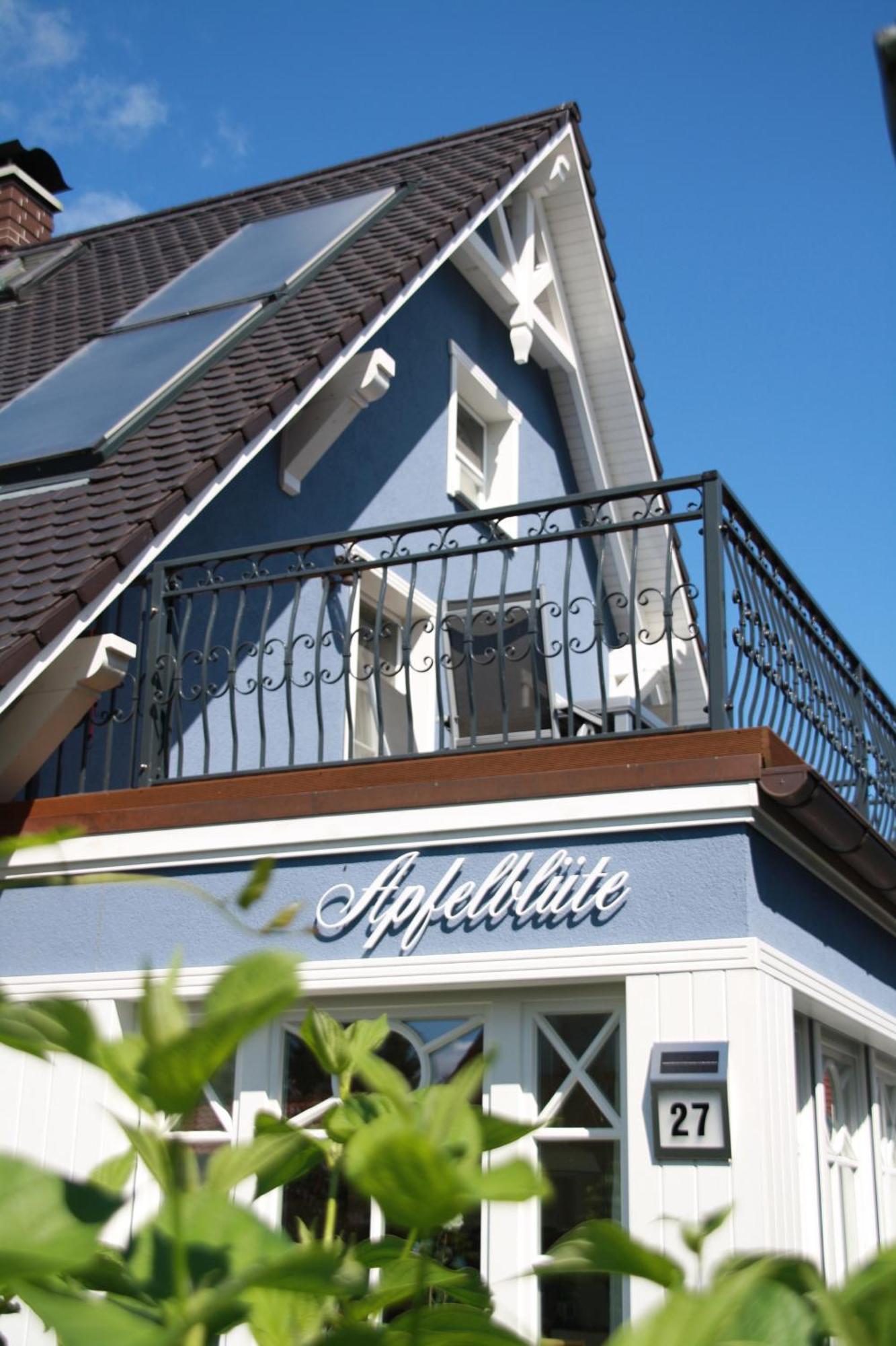 Ferienhaus Apfelbluete Zingst Exterior photo